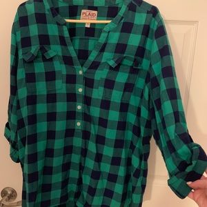 Plaid long sleeve shirt